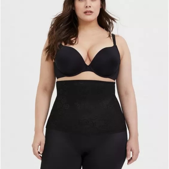 Microfiber Ultra High-Rise Short 360° Smoothing™ Panty - Picture 2 of 6